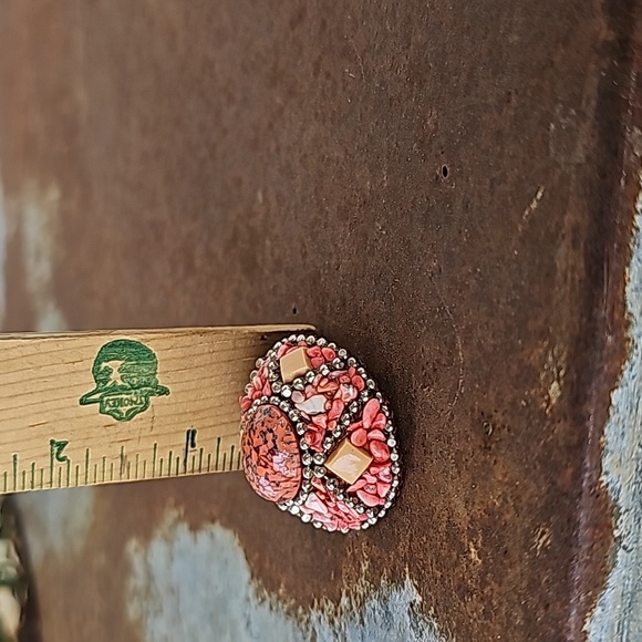 VINTAGE Michelle Sugar Clip-on Earrings - Picture 11 of 11